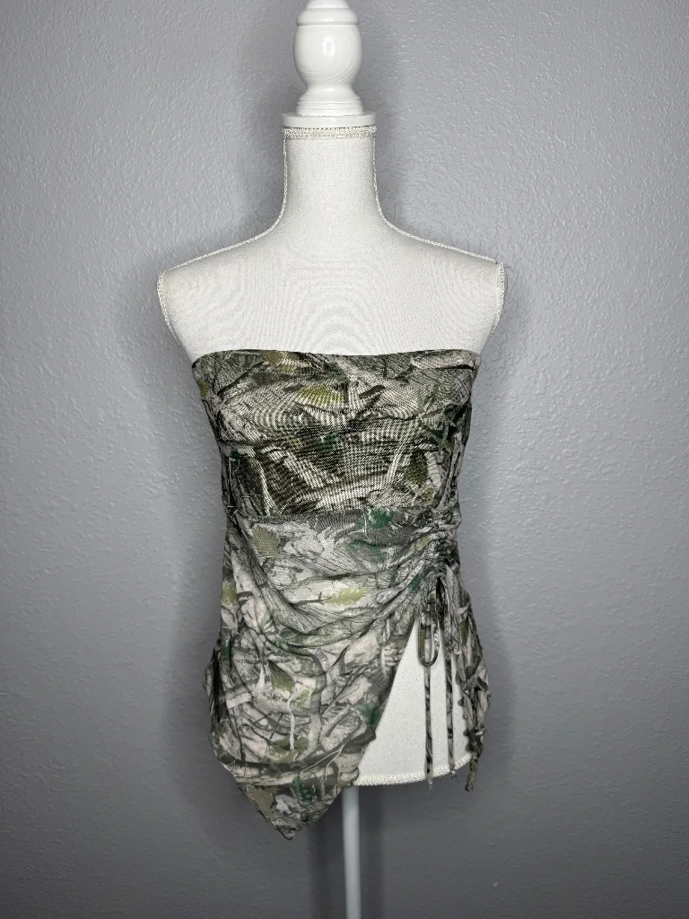 Rebellious Dreamer‎ XL camouflage strapless ruching top